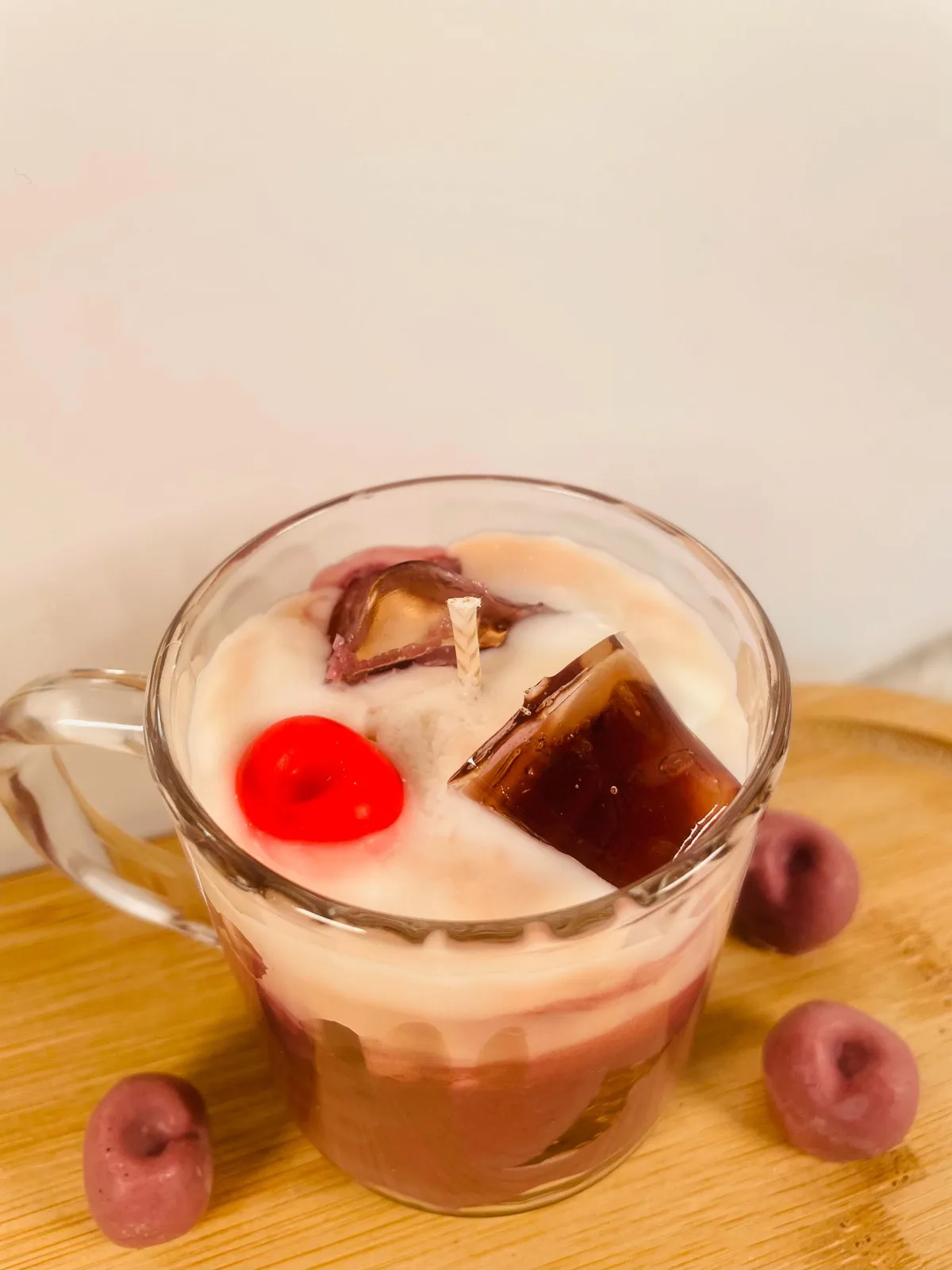 Bougie milkshake Cerise